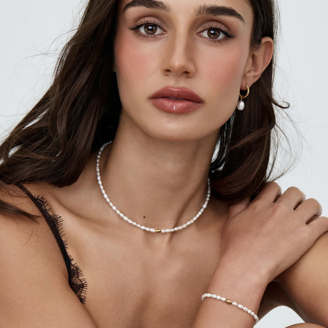 Colar Choker de Pérolas Essencial