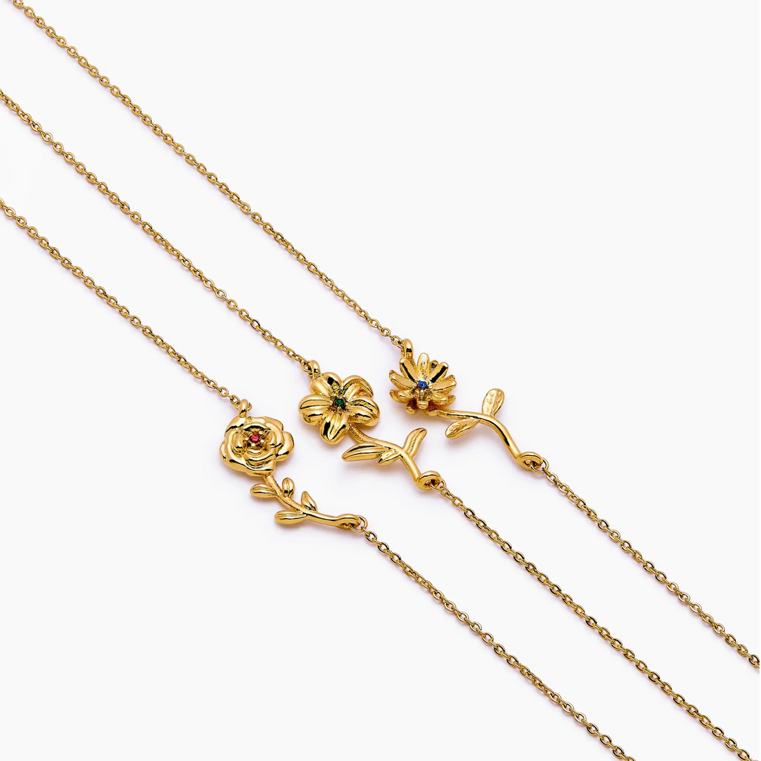 Colar Delicado com Flor de Nascimento