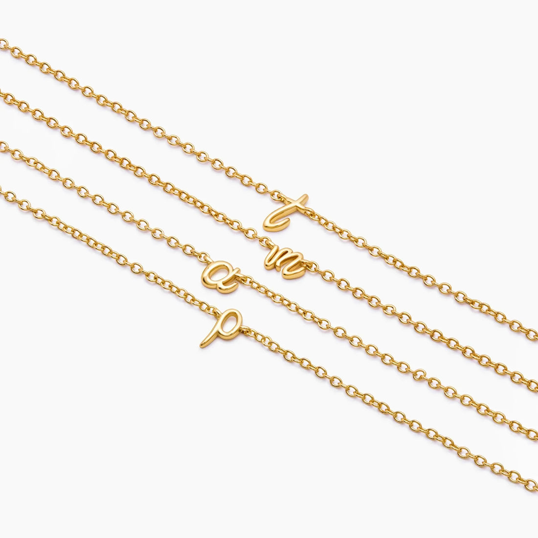 Pulseira Delicada com Inicial em Cursiva