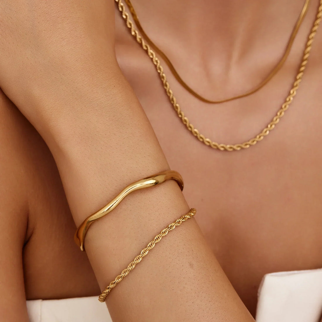Pulseira de Corrente Trançada